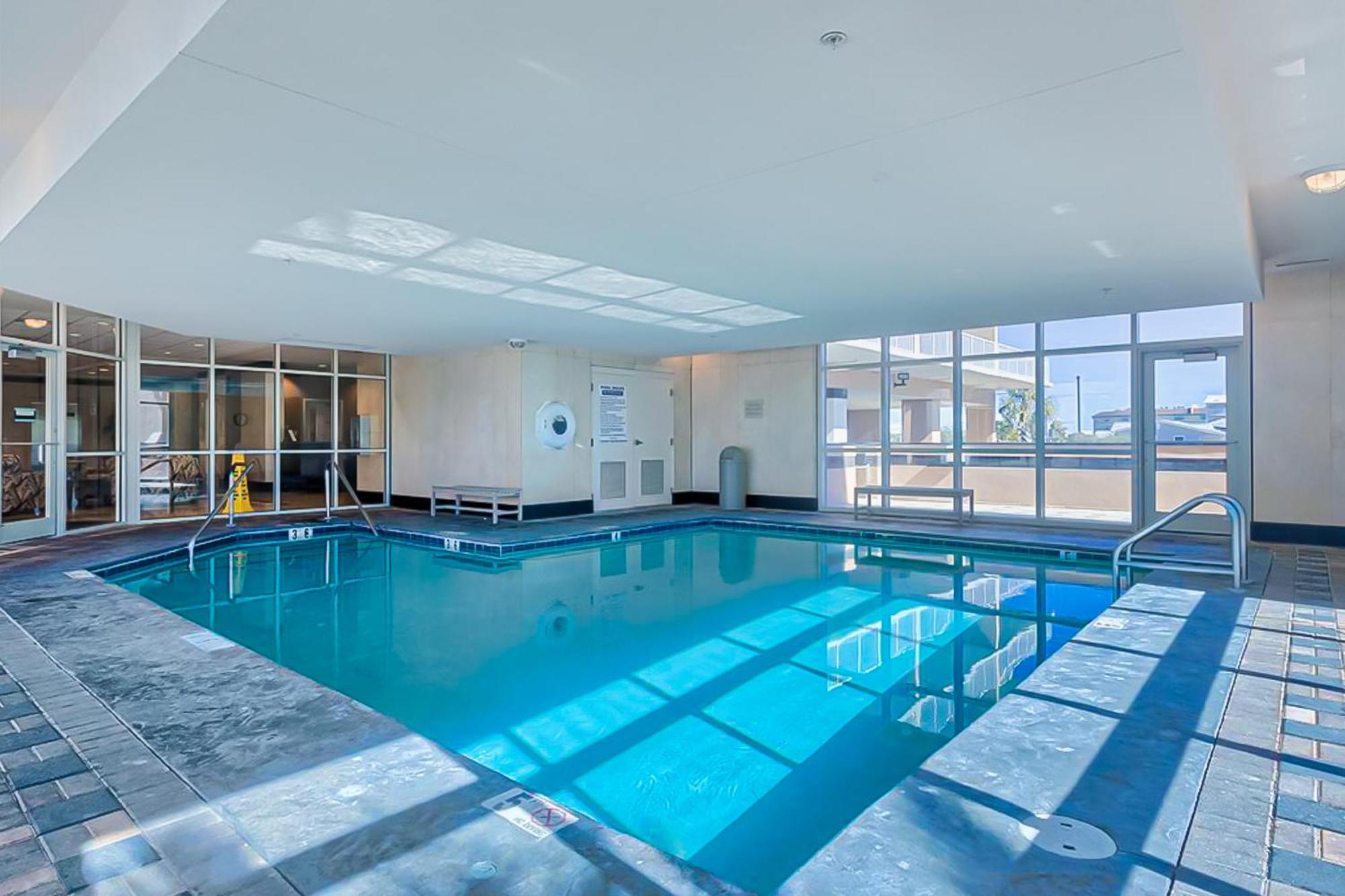 海湾海岸Crystal Towers II别墅 外观 照片